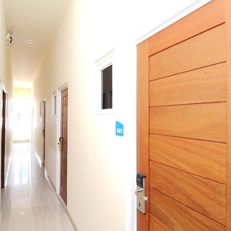 Sky Inn Glodok 1 Джакарта Экстерьер фото