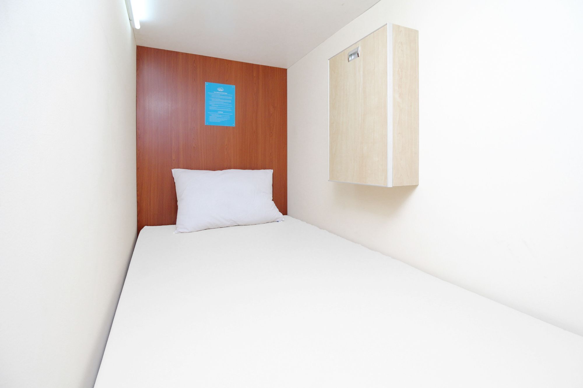 Sky Inn Glodok 1 Джакарта Экстерьер фото