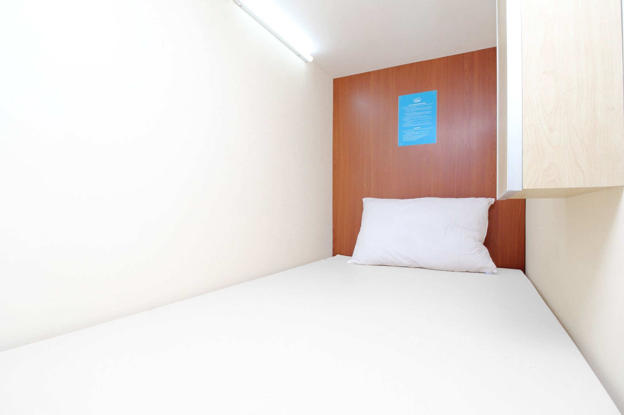 Sky Inn Glodok 1 Джакарта Экстерьер фото